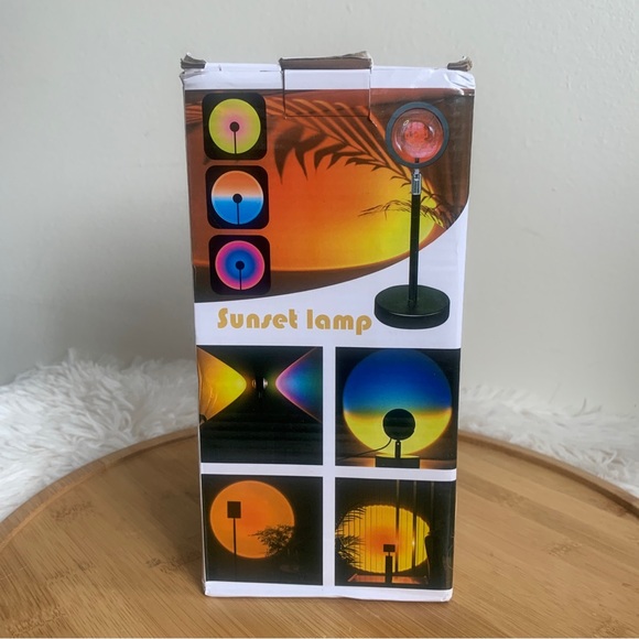 Sunset Projection Lamp LED Night Light Lighting Wall Home USB Plug In NEW - Picture 2 of 3